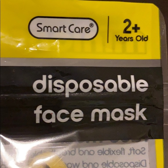 Lot of 2 Minions Themed Kids Face Masks NIP - Picture 5 of 8